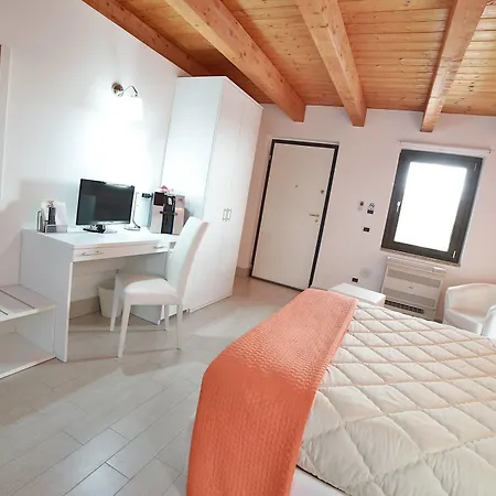 Villa Giulia Del Cavaliere-3